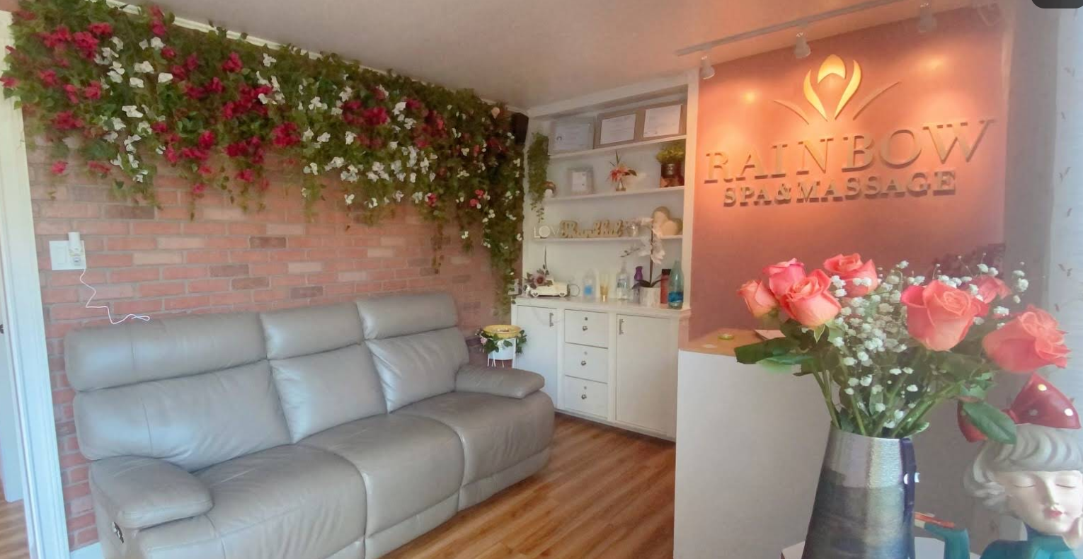 Rainbow Spa & Massage Honolulu waiting area